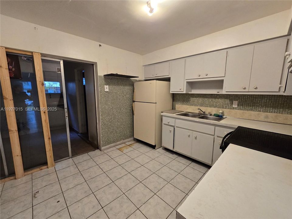 En Renta: $1,800 (2 camas, 1 baños, 783 Pies cuadrados)