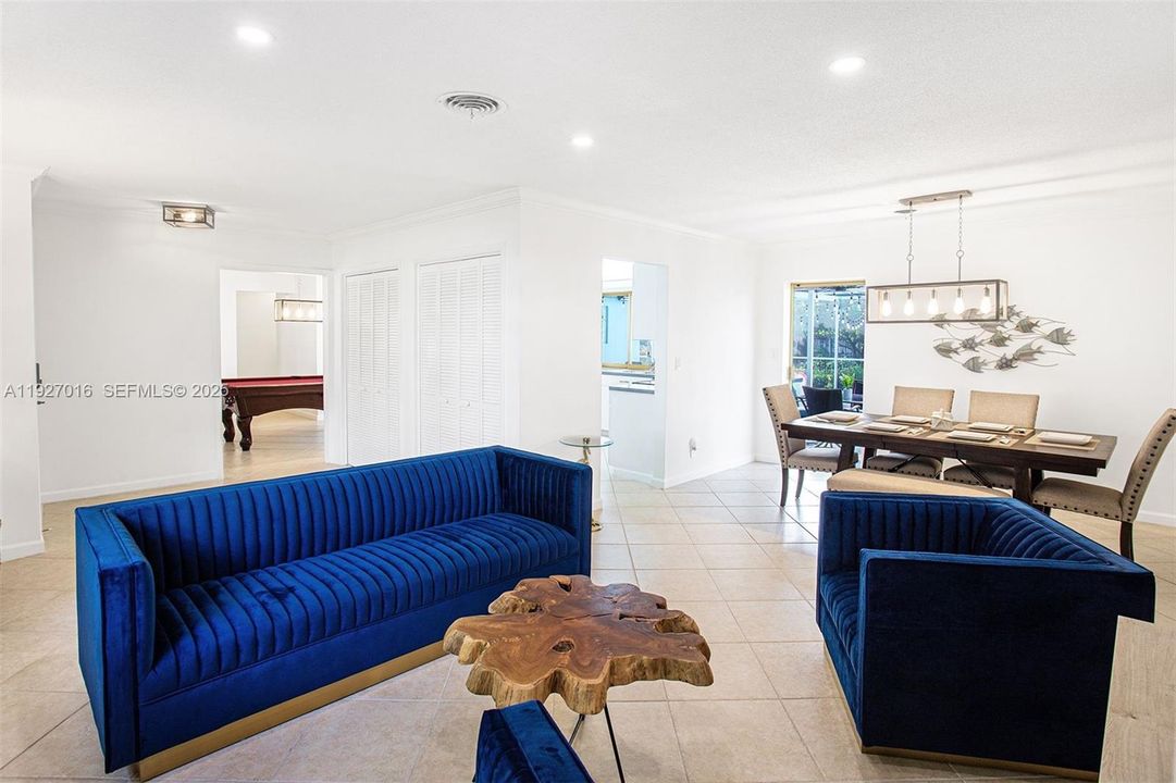 For Sale: $679,000 (3 beds, 2 baths, 1580 Square Feet)