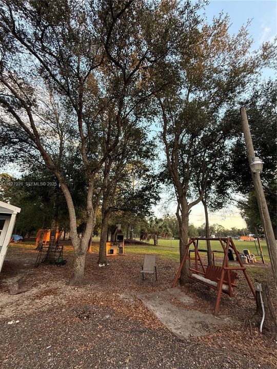 For Rent: $1,650 (2 beds, 2 baths, 960 Square Feet)