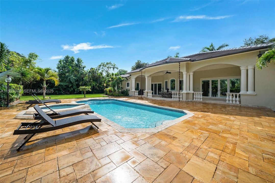 For Sale: $5,800,000 (5 beds, 4 baths, 4838 Square Feet)