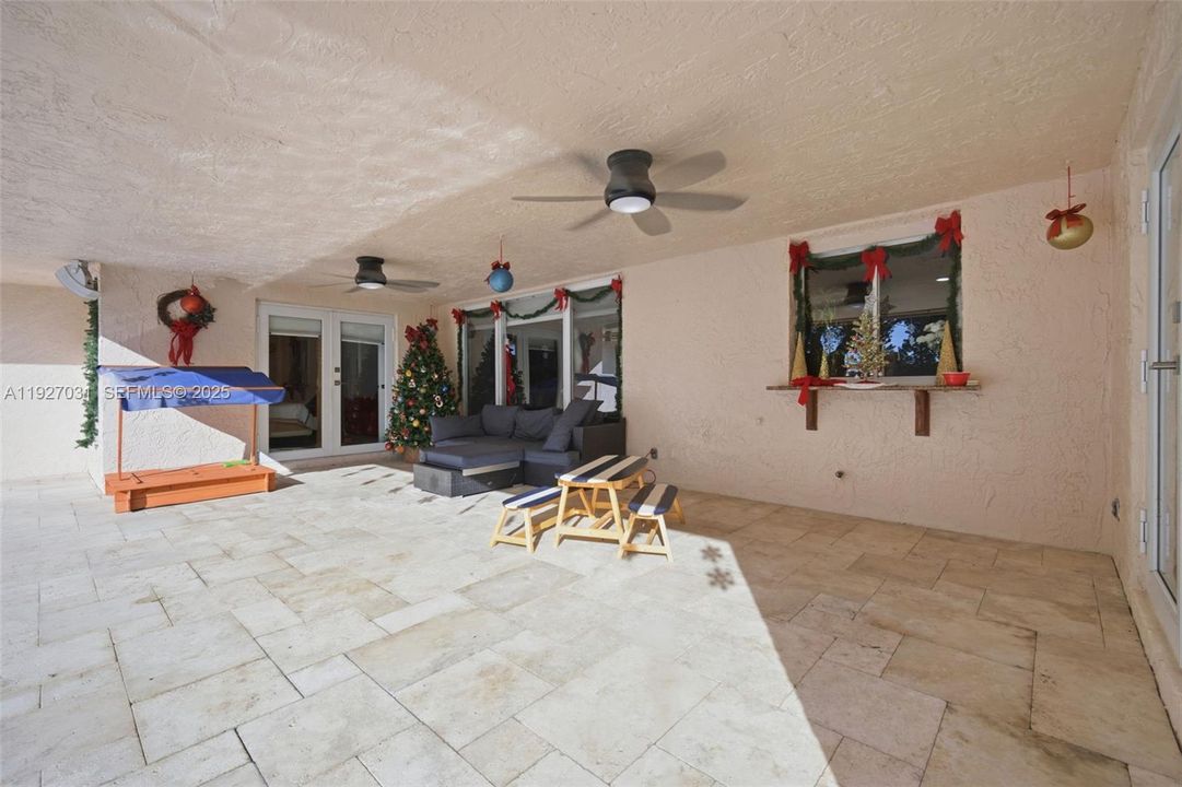 For Sale: $2,300,000 (4 beds, 3 baths, 2849 Square Feet)