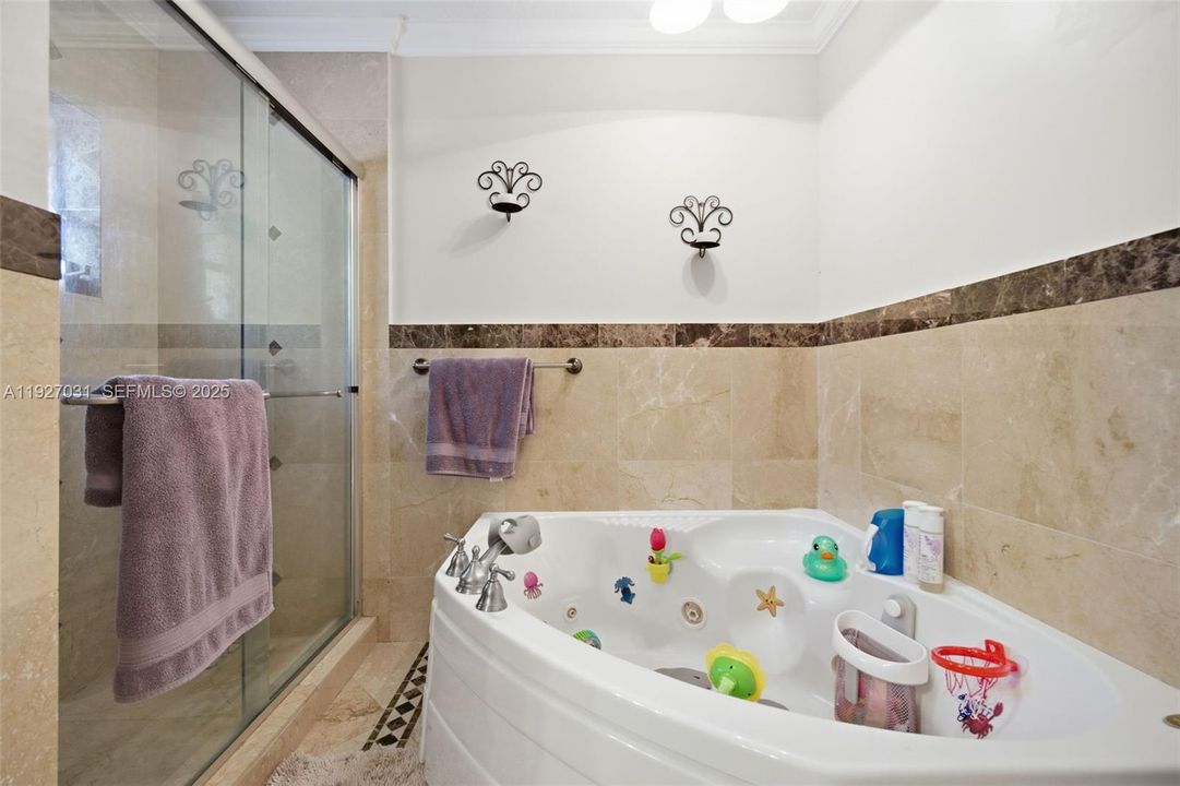 For Sale: $2,300,000 (4 beds, 3 baths, 2849 Square Feet)