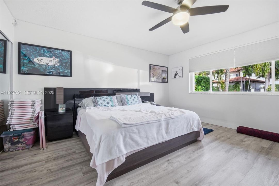 For Sale: $2,300,000 (4 beds, 3 baths, 2849 Square Feet)