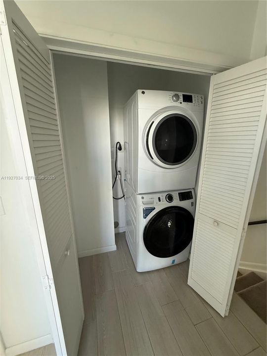 В аренду: $3,900 (3 спален, 3 ванн, 40733 Квадратных фут)