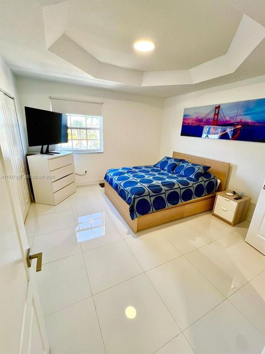 В аренду: $2,750 (2 спален, 2 ванн, 1200 Квадратных фут)