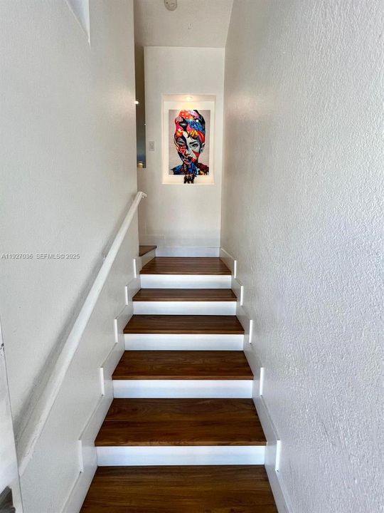 В аренду: $2,750 (2 спален, 2 ванн, 1200 Квадратных фут)