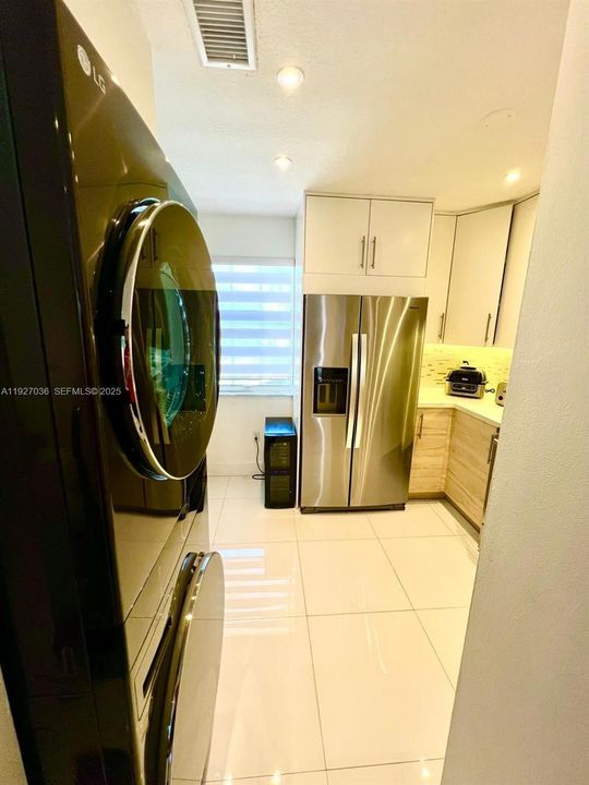 В аренду: $2,750 (2 спален, 2 ванн, 1200 Квадратных фут)