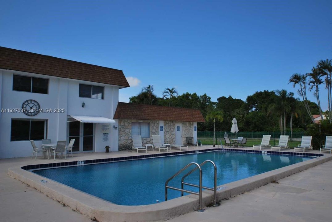 For Rent: $1,500 (1 beds, 1 baths, 540 Square Feet)