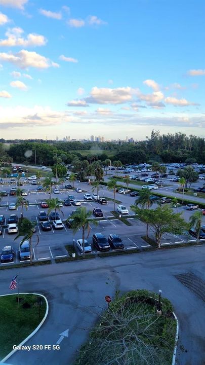 待售: $259,500 (2 贝兹, 2 浴室, 1132 平方英尺)