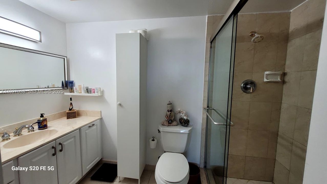 待售: $259,500 (2 贝兹, 2 浴室, 1132 平方英尺)