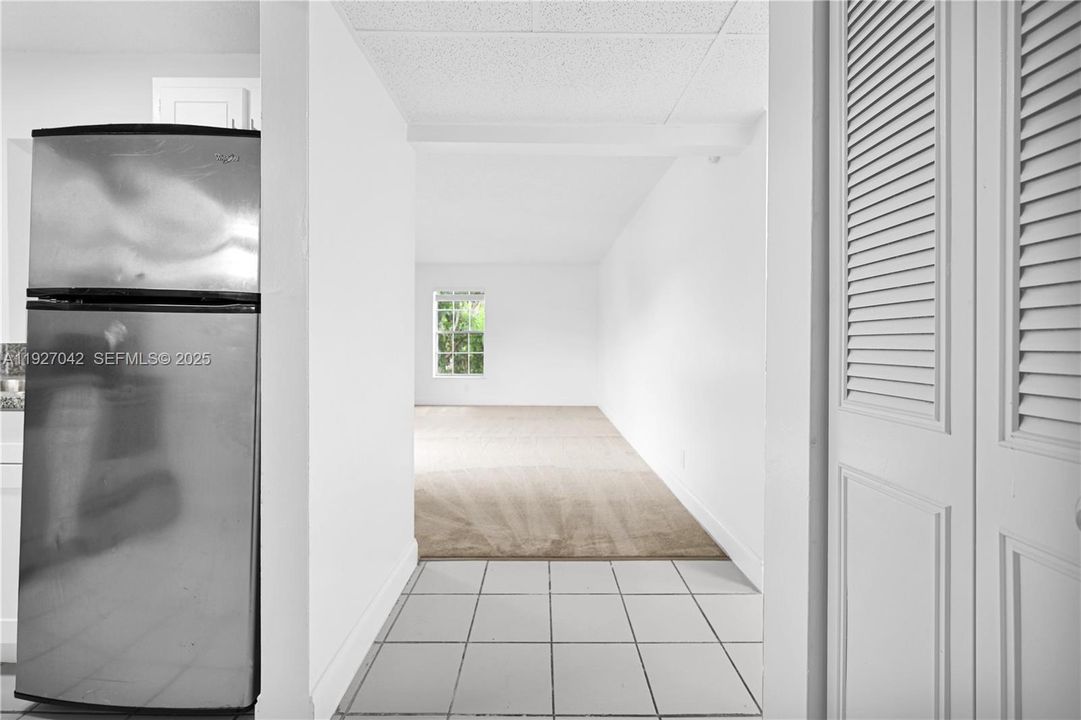 В аренду: $1,695 (1 спален, 1 ванн, 725 Квадратных фут)