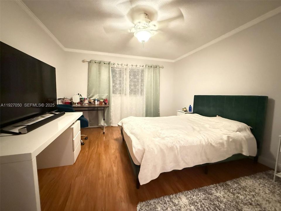 В аренду: $1,830 (1 спален, 1 ванн, 730 Квадратных фут)