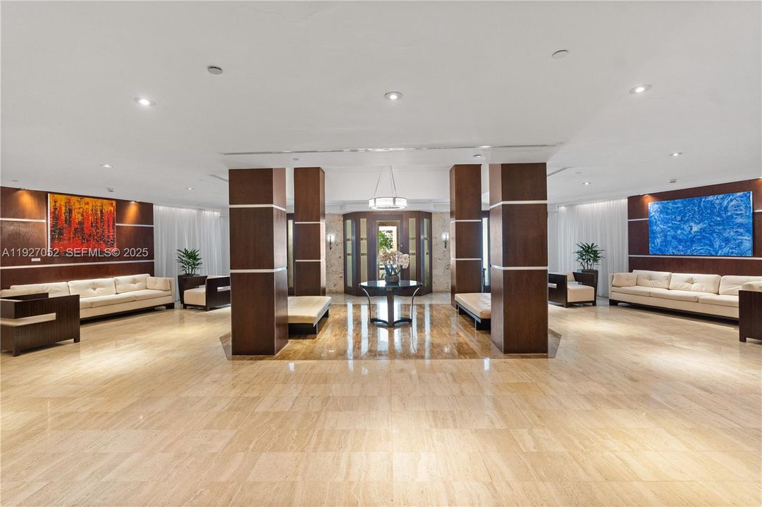 В аренду: $3,000 (1 спален, 1 ванн, 886 Квадратных фут)