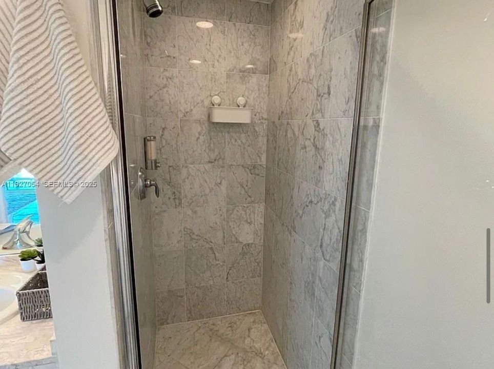 В аренду: $3,600 (2 спален, 2 ванн, 940 Квадратных фут)