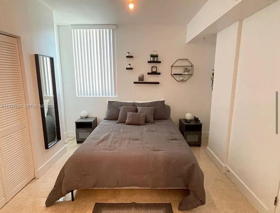 В аренду: $3,600 (2 спален, 2 ванн, 940 Квадратных фут)