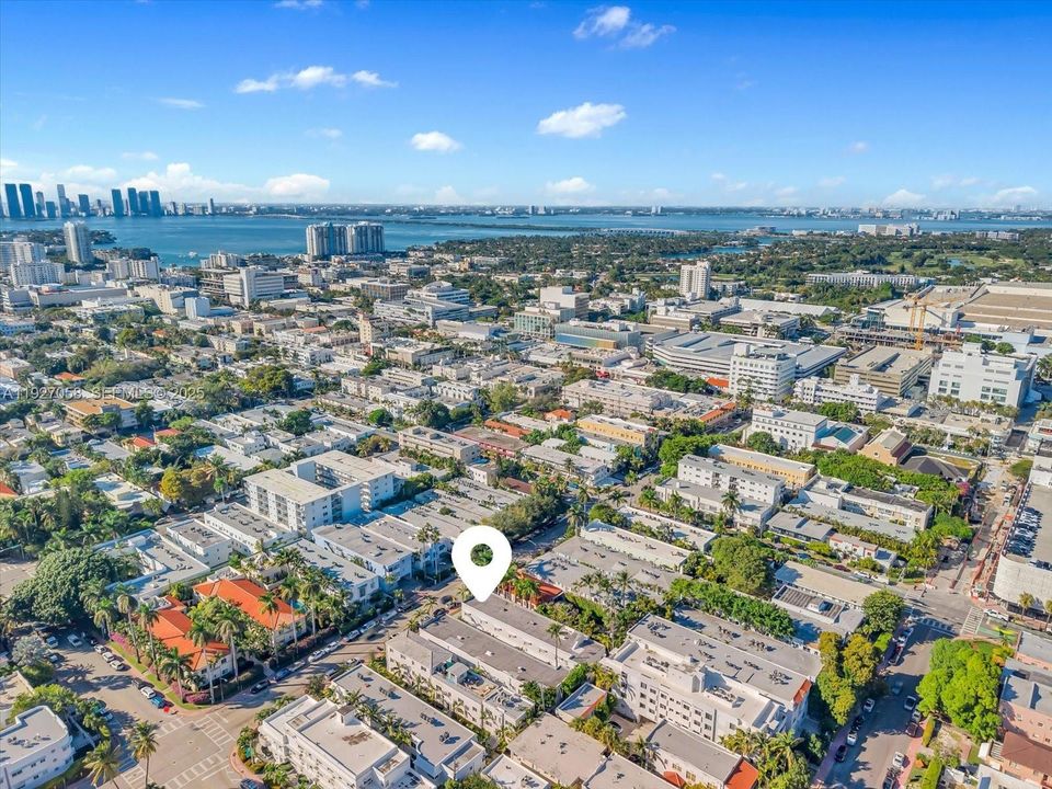 En Venta: $585,000 (2 camas, 1 baños, 1025 Pies cuadrados)