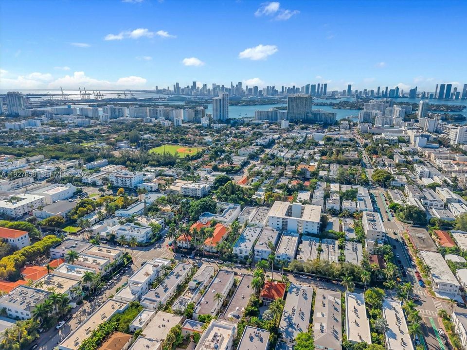 En Venta: $585,000 (2 camas, 1 baños, 1025 Pies cuadrados)