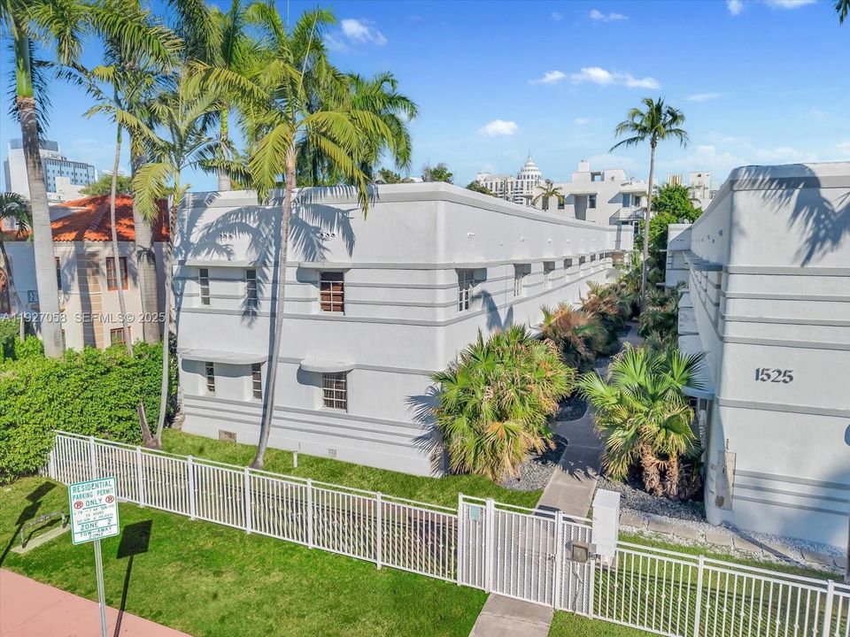 En Venta: $585,000 (2 camas, 1 baños, 1025 Pies cuadrados)