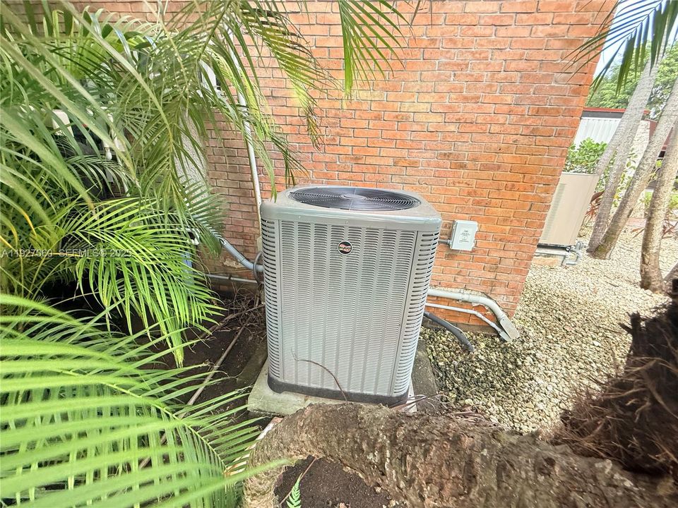 В аренду: $13,000 (4 спален, 3 ванн, 4260 Квадратных фут)