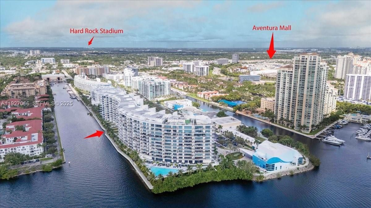 En Venta: $1,270,000 (2 camas, 3 baños, 1400 Pies cuadrados)