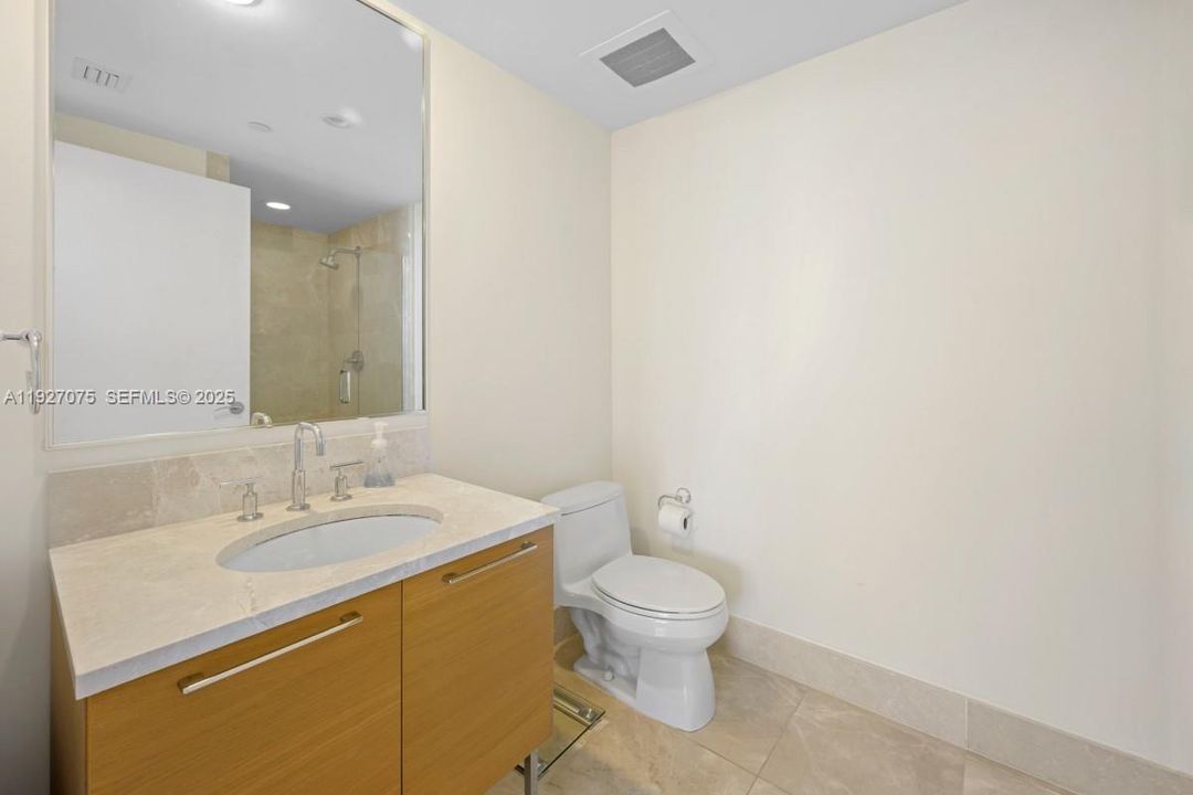 На продажу: $2,585,000 (3 спален, 3 ванн, 1927 Квадратных фут)