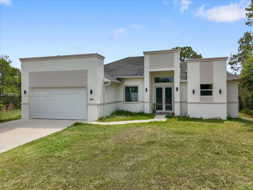 En Venta: $284,900 (3 camas, 2 baños, 0 Pies cuadrados)