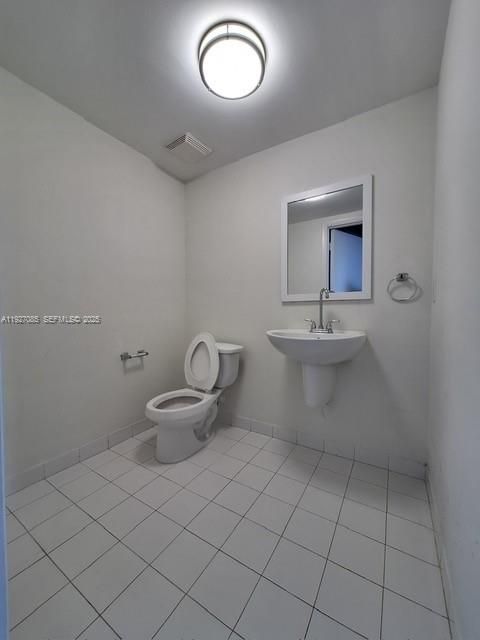 На продажу: $459,900 (2 спален, 2 ванн, 1113 Квадратных фут)