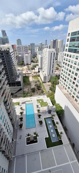 На продажу: $459,900 (2 спален, 2 ванн, 1113 Квадратных фут)