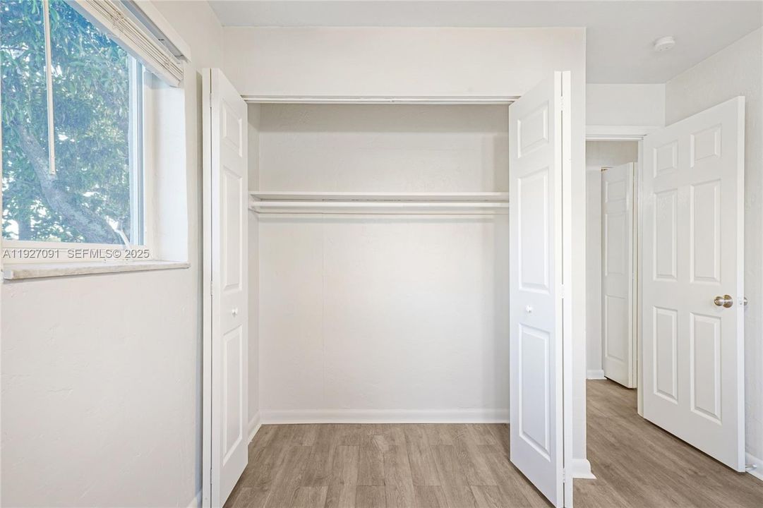 待售: $469,900 (3 贝兹, 2 浴室, 1176 平方英尺)