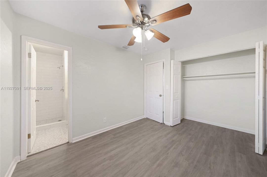 待售: $469,900 (3 贝兹, 2 浴室, 1176 平方英尺)