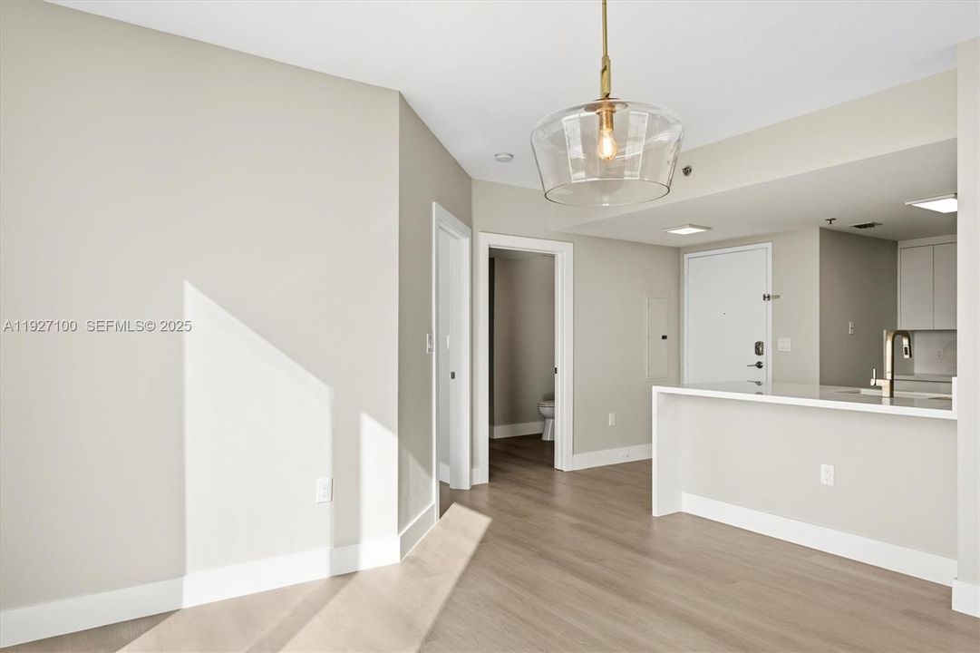 En Venta: $525,000 (2 camas, 2 baños, 1046 Pies cuadrados)