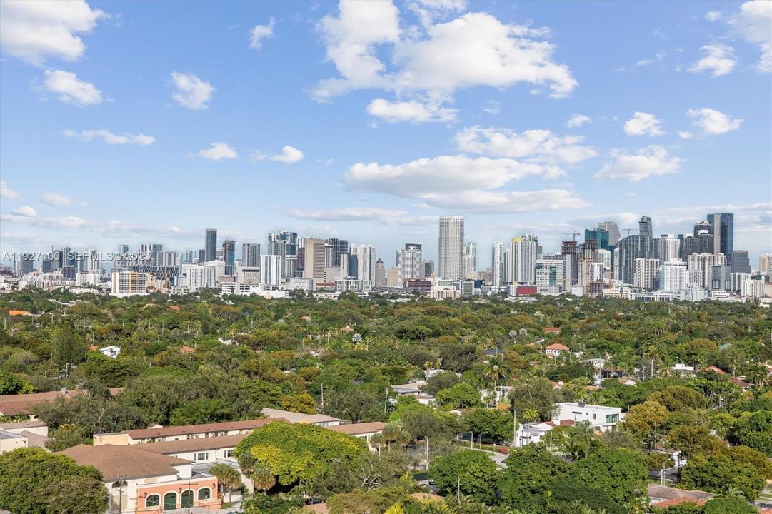 En Venta: $525,000 (2 camas, 2 baños, 1046 Pies cuadrados)