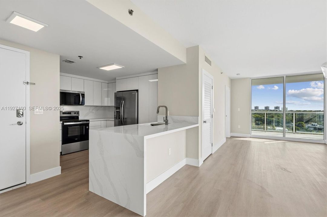 En Venta: $525,000 (2 camas, 2 baños, 1046 Pies cuadrados)