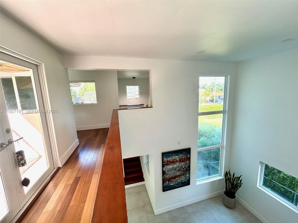 En Renta: $8,500 (4 camas, 3 baños, 2368 Pies cuadrados)