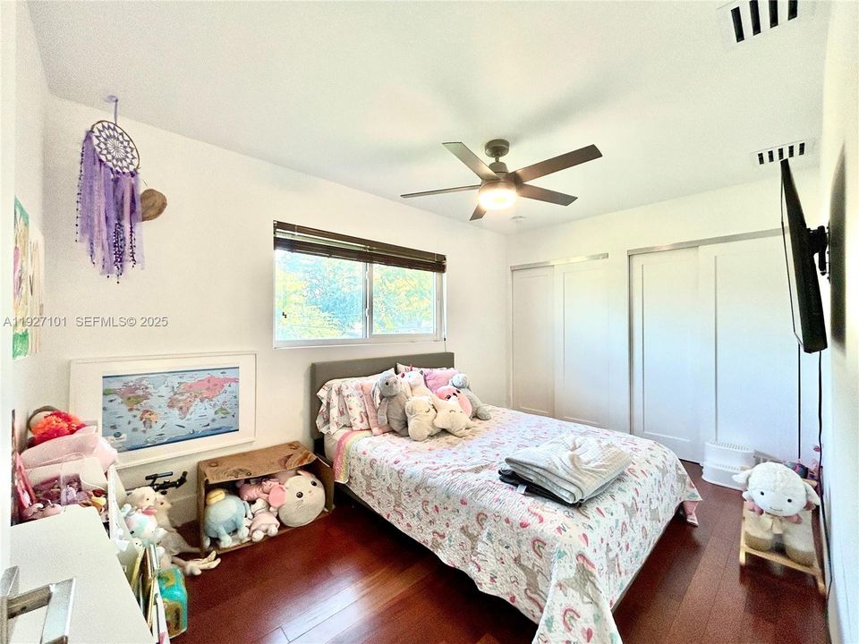 En Renta: $8,500 (4 camas, 3 baños, 2368 Pies cuadrados)