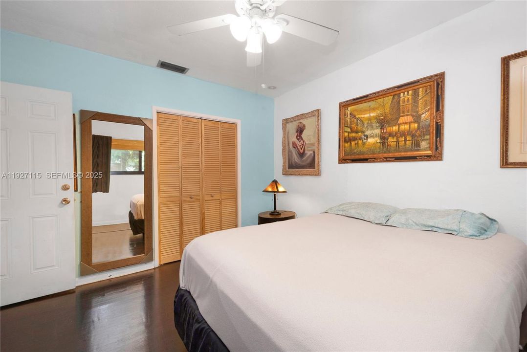 For Sale: $649,000 (3 beds, 2 baths, 1686 Square Feet)