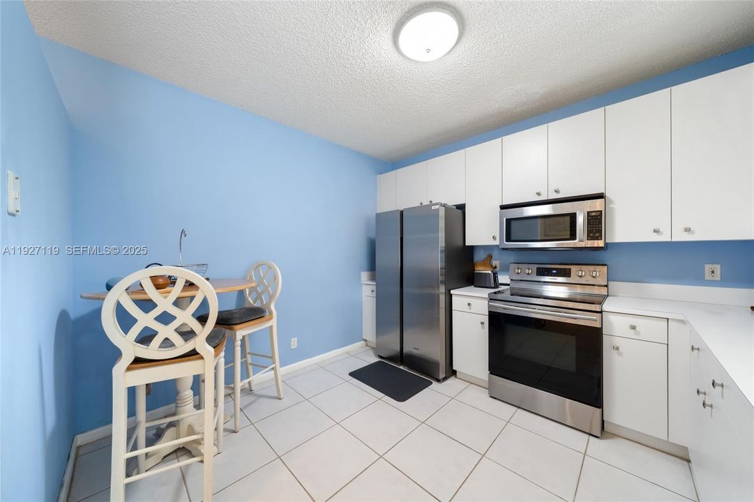 En Venta: $475,000 (3 camas, 2 baños, 1690 Pies cuadrados)