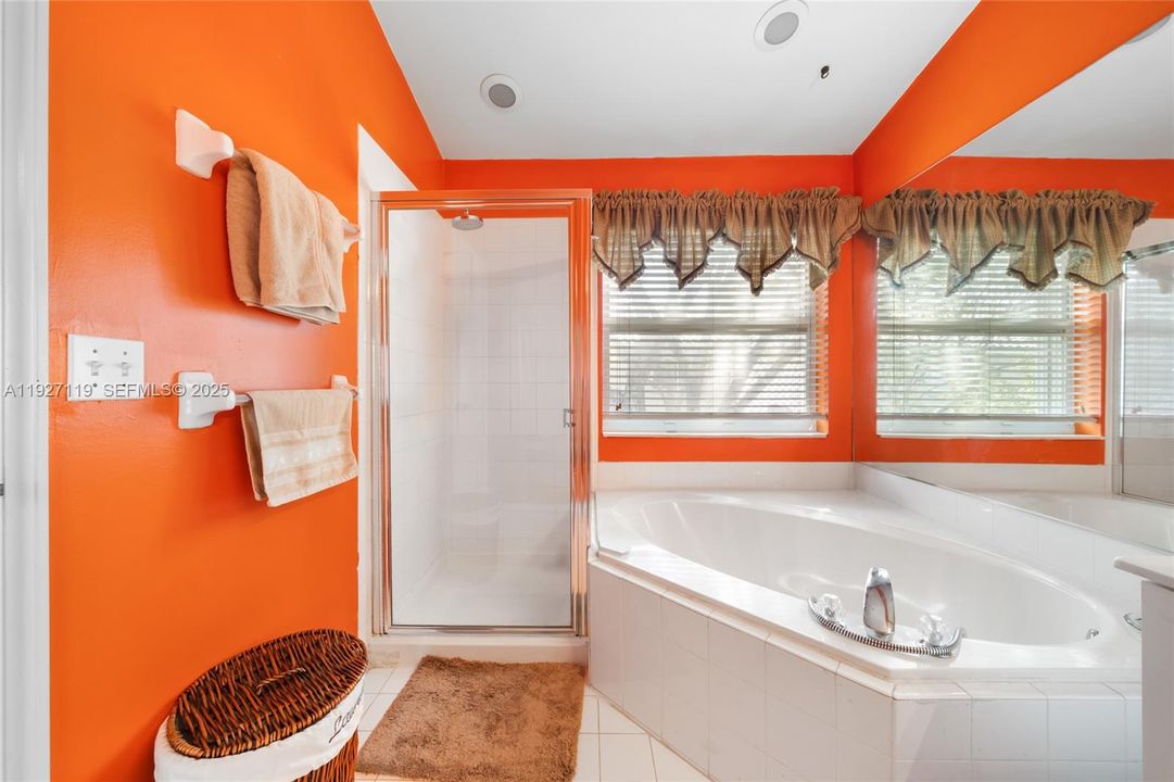 En Venta: $475,000 (3 camas, 2 baños, 1690 Pies cuadrados)