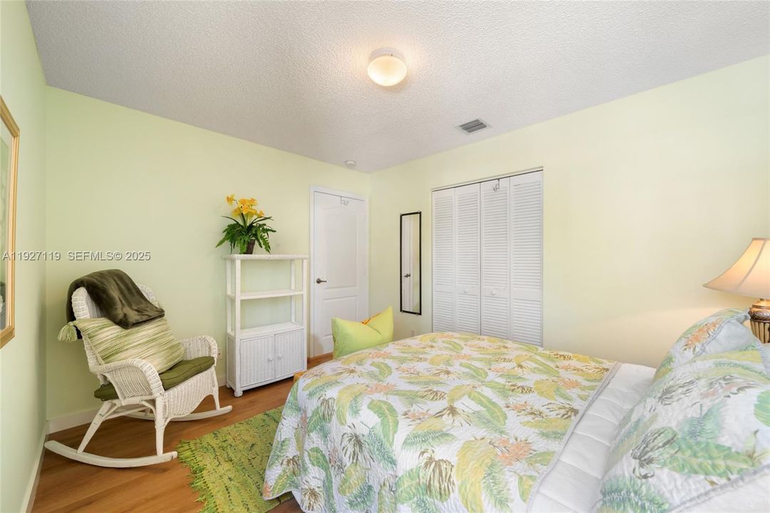 En Venta: $475,000 (3 camas, 2 baños, 1690 Pies cuadrados)