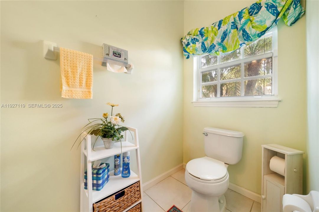 En Venta: $475,000 (3 camas, 2 baños, 1690 Pies cuadrados)