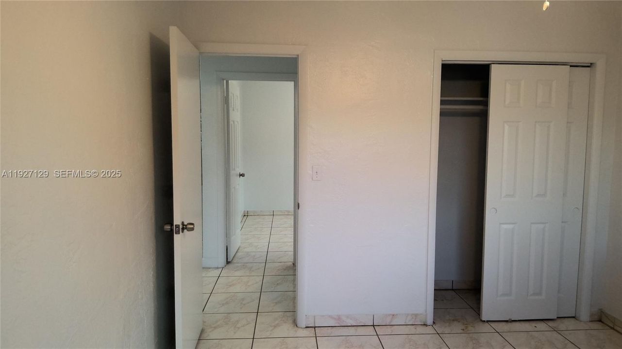 For Rent: $2,900 (3 beds, 2 baths, 1118 Square Feet)
