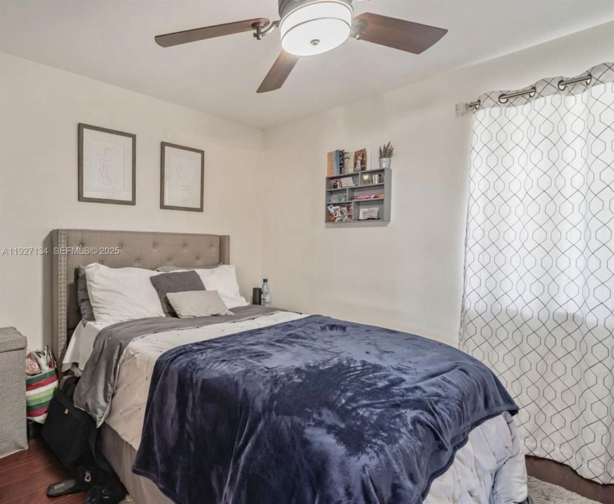 For Rent: $2,500 (3 beds, 3 baths, 1578 Square Feet)