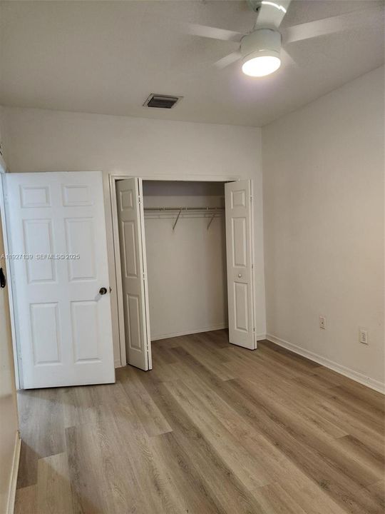 For Rent: $2,250 (2 beds, 2 baths, 1057 Square Feet)