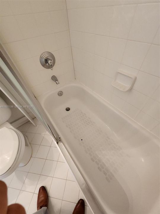 For Rent: $2,250 (2 beds, 2 baths, 1057 Square Feet)