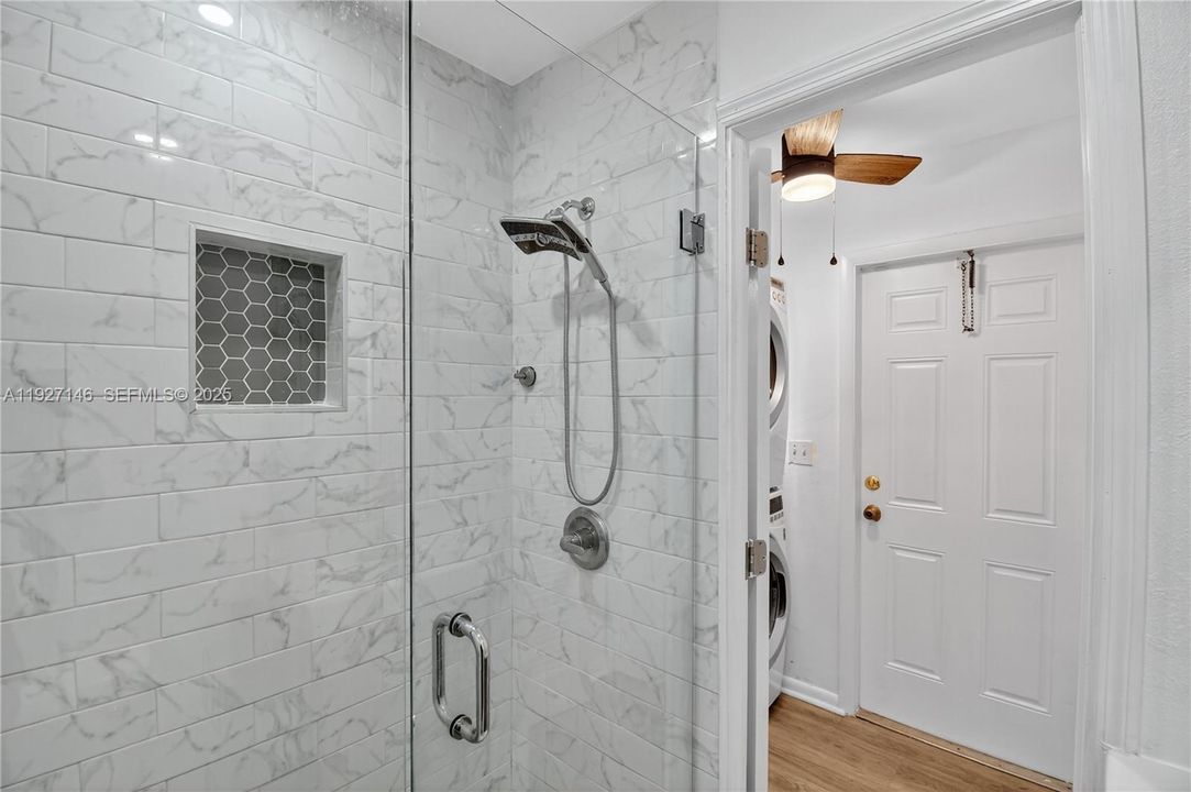 В аренду: $3,100 (3 спален, 2 ванн, 1263 Квадратных фут)