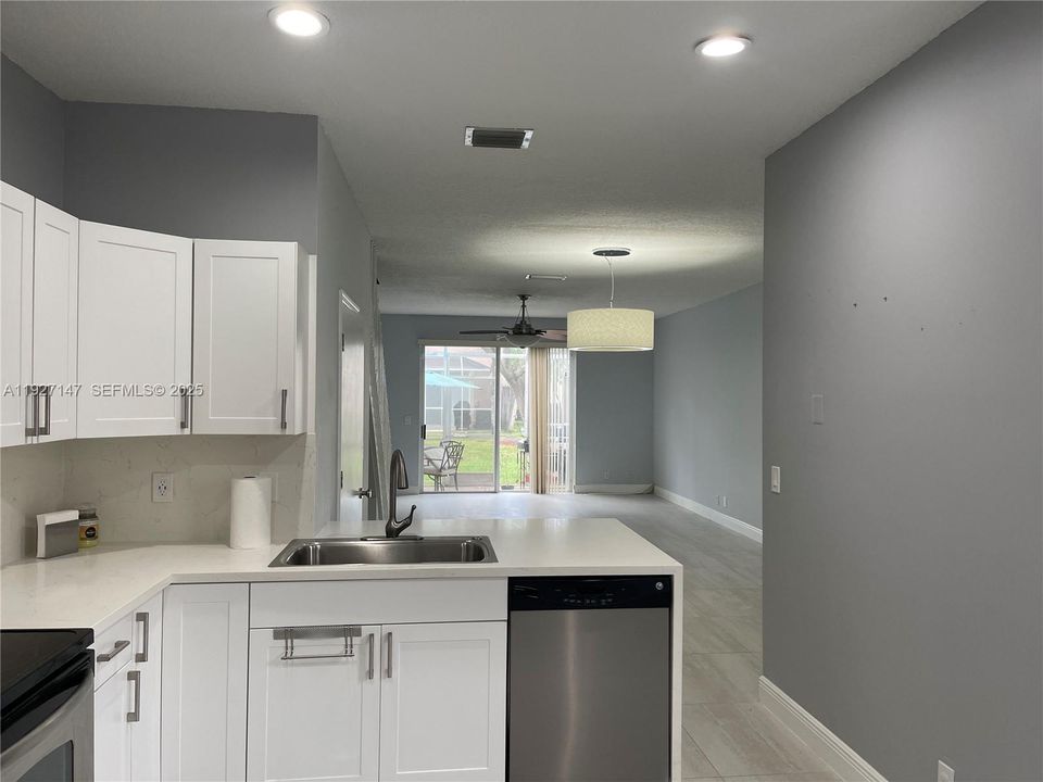 En Renta: $3,500 (3 camas, 2 baños, 1469 Pies cuadrados)