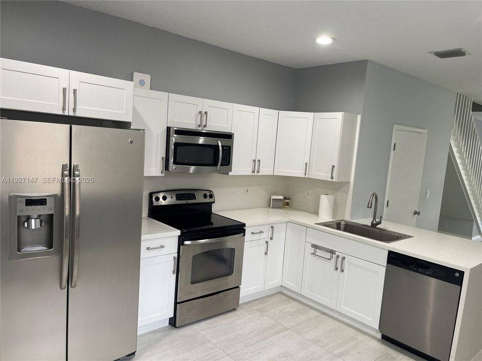 En Renta: $3,500 (3 camas, 2 baños, 1469 Pies cuadrados)