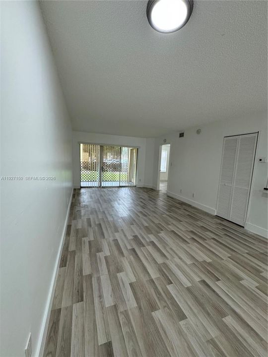 На продажу: $265,000 (2 спален, 2 ванн, 1044 Квадратных фут)