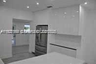 В аренду: $3,800 (2 спален, 1 ванн, 1397 Квадратных фут)