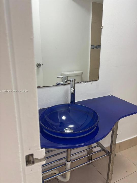 В аренду: $1,750 (2 спален, 2 ванн, 1030 Квадратных фут)